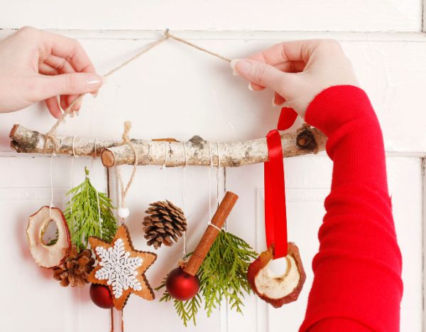 Natürliche Wanddeko für Weihnachten?