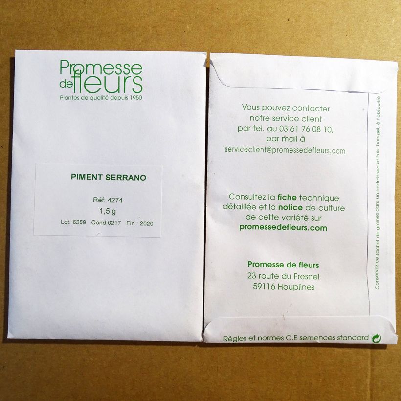 Beispiel eines Exemplars von Serrano-Chili Serrano die Tüte mit 150 Samen ungefähr (1,5g) wie geliefert